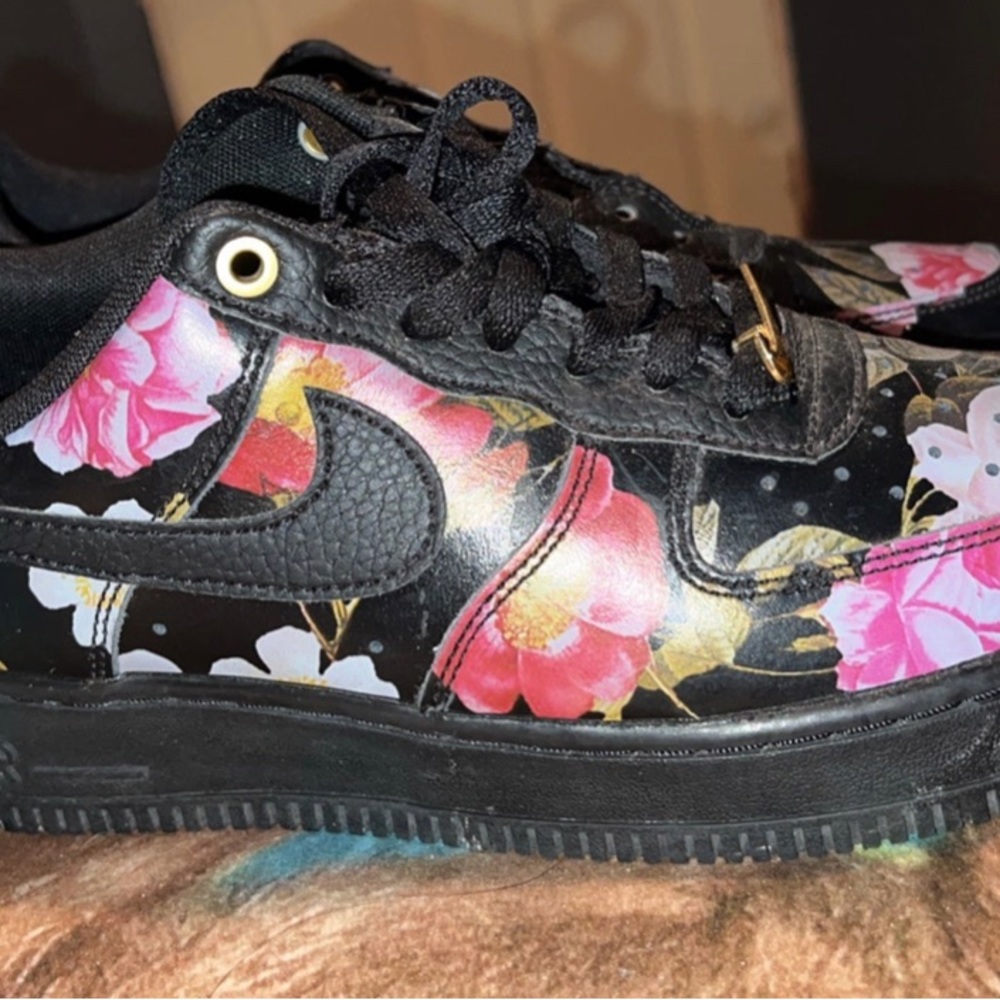 Nike Air Force 1